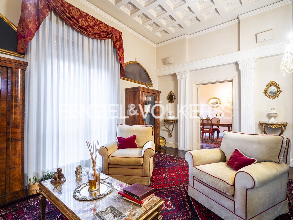 4 غرف نوم فيلا في Florence, Italy رقم 127294