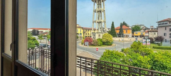 418m² Building in Galliate, Italy No. 319741 13