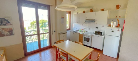 4 rooms Apartment in Savona, Italy No. 74344 9