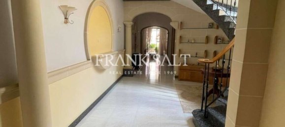 3 bedrooms House in Manikata, Malta No. 7885 2