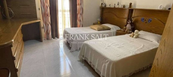 3 bedrooms House in Manikata, Malta No. 7885 12