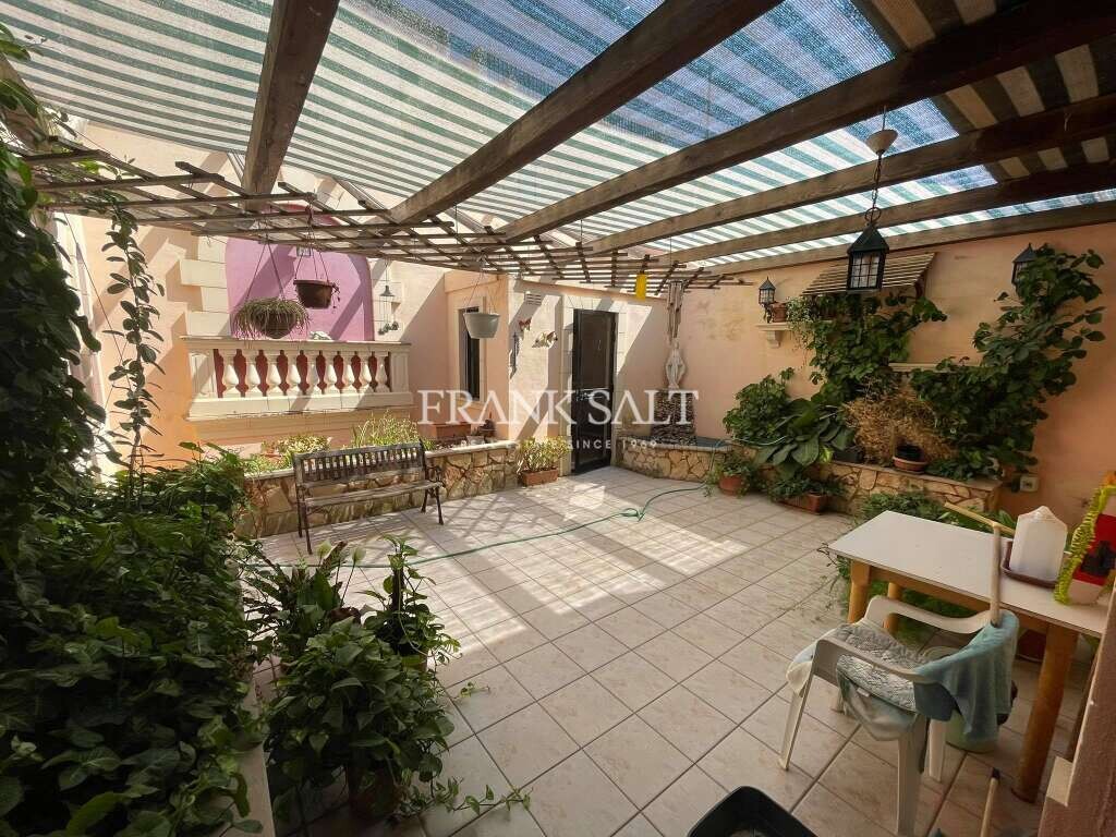 3 bedrooms House in Manikata, Malta No. 7885