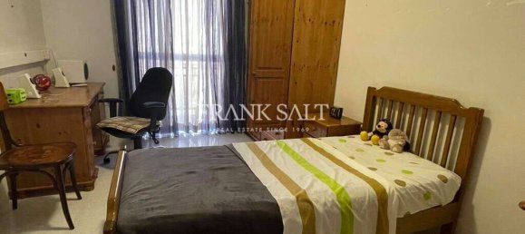 3 bedrooms House in Manikata, Malta No. 7885 17