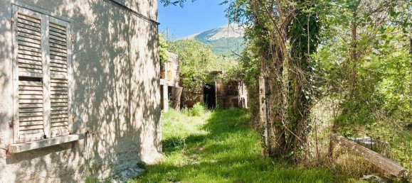 10 bedrooms House in Gualdo Tadino, Italy No. 380410 33