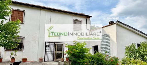 2 غرف نوم فيلا في Pico, Italy رقم 155075 3