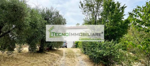 2 غرف نوم فيلا في Pico, Italy رقم 155075 24