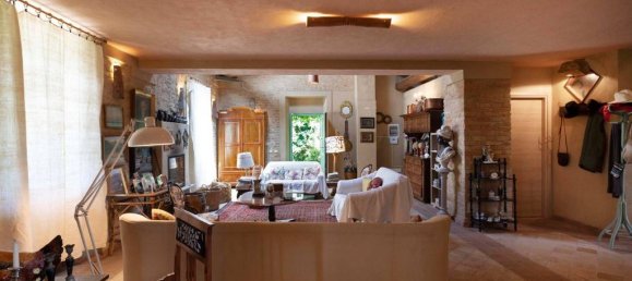 10 bedrooms Villa in Moncalvo, Italy No. 135464 16