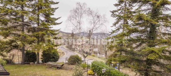 6 bedrooms Villa in Toano, Italy No. 171921 27