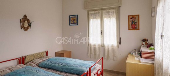 6 bedrooms Villa in Toano, Italy No. 171921 34