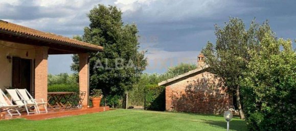 Вилла с 8 спальнями в Гроссето, Италия № 504 10