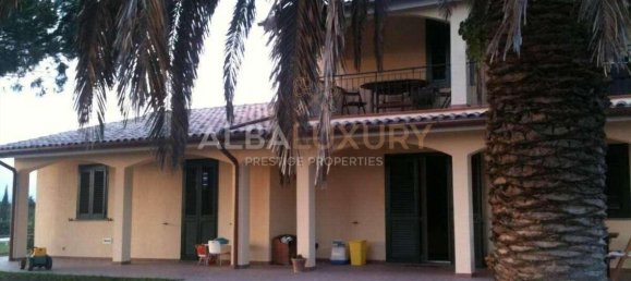 Вилла с 8 спальнями в Гроссето, Италия № 504 6