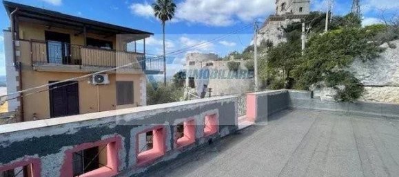 5 rooms Building in Syracuse, Italy No. 356864 14