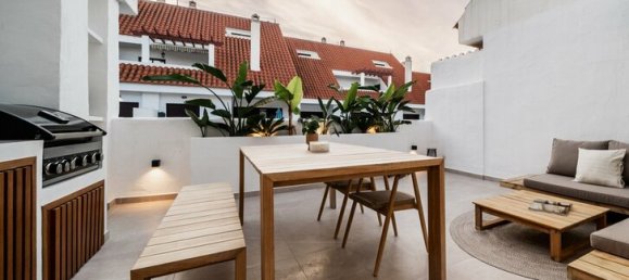 2 bedrooms Penthouse in Marbella, Spain No. 75091 6