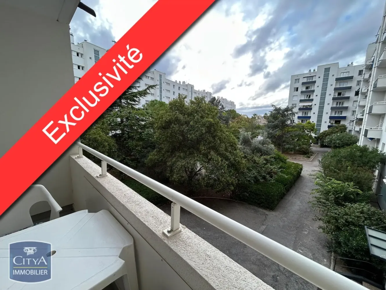 5 rooms Apartment in Montpellier, France No. 352906