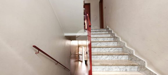 Квартира с 2 спальнями в Манфредония, Италия № 329648 36