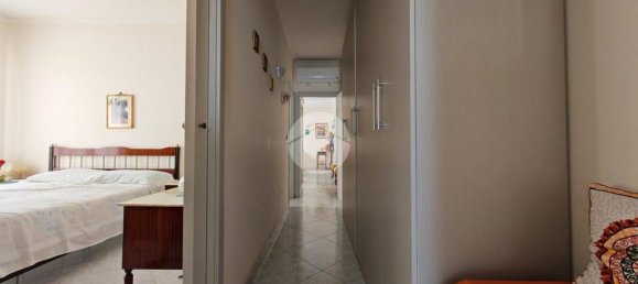 Квартира с 2 спальнями в Манфредония, Италия № 329648 31