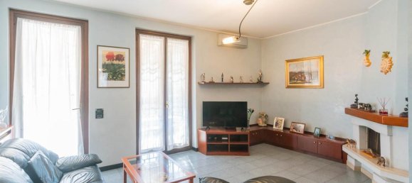 Вилла с 4 комнатами в Сесто Сан Джованни, Италия № 30258 22