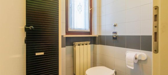 Вилла с 4 комнатами в Сесто Сан Джованни, Италия № 30258 30