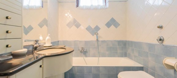 Вилла с 4 комнатами в Сесто Сан Джованни, Италия № 30258 8