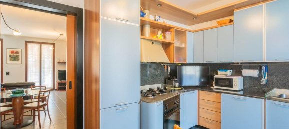 Вилла с 4 комнатами в Сесто Сан Джованни, Италия № 30258 27