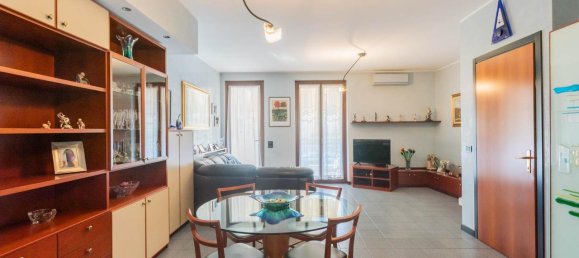 Вилла с 4 комнатами в Сесто Сан Джованни, Италия № 30258 14