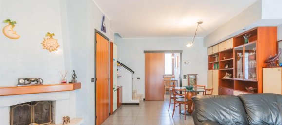 Вилла с 4 комнатами в Сесто Сан Джованни, Италия № 30258 19