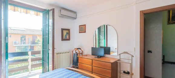 Вилла с 4 комнатами в Сесто Сан Джованни, Италия № 30258 3