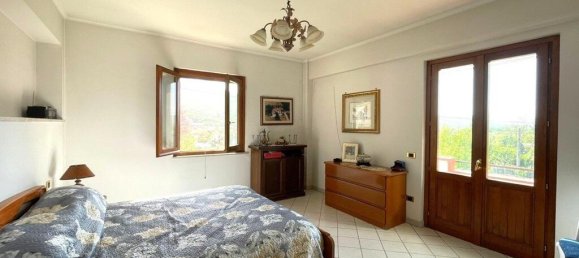 3 bedrooms Villa in Arpino, Italy No. 54517 18