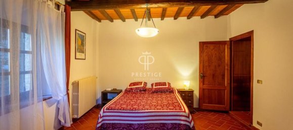 4 chambres Châteaux à Volterra, Italy No. 52747 18