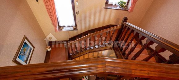 5 غرف نوم فيلا في Rivoli, Italy رقم 324060 33