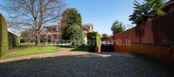 5 غرف نوم فيلا في Rivoli, Italy رقم 324060 8