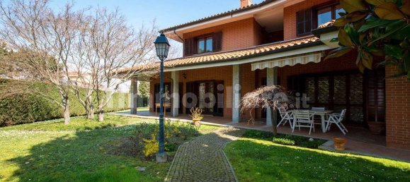 5 غرف نوم فيلا في Rivoli, Italy رقم 324060 3