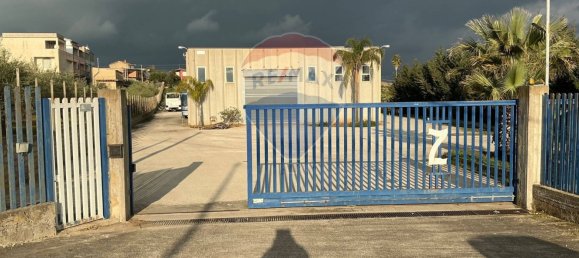 480m² Commercial property in Niscemi, Italy No. 156819 8