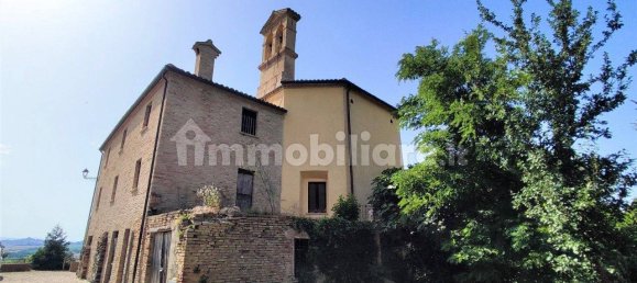 3 bedrooms Villa in Terre Roveresche, Italy No. 84291 4