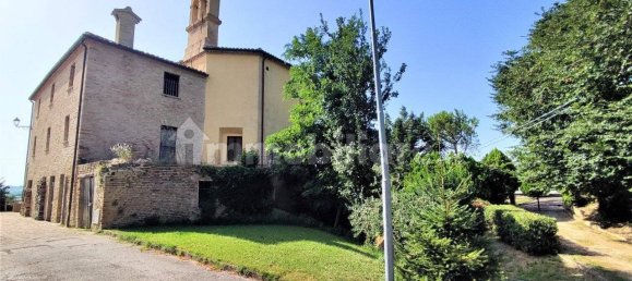 3 bedrooms Villa in Terre Roveresche, Italy No. 84291 12
