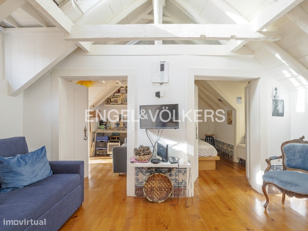 2 bedrooms Apartment in Lisbon, Portugal No. 12554