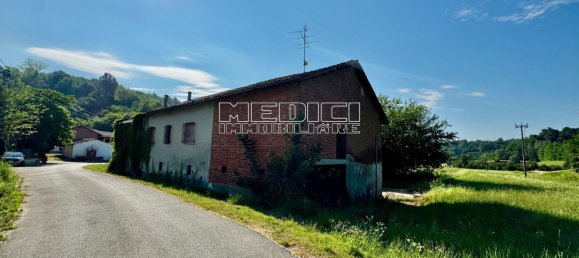 12-Zimmer Haus in Frinco, Italy, Nr. 277828 3