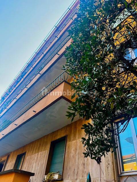 2 bedrooms Apartment in Pavia, Italy No. 6490