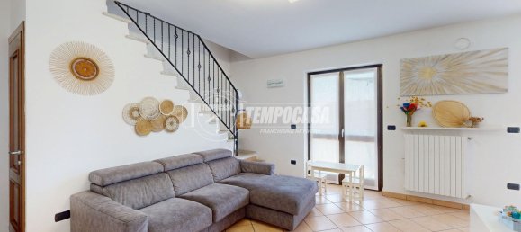 3 rooms Duplex in Castagnole Piemonte, Italy No. 273784 3