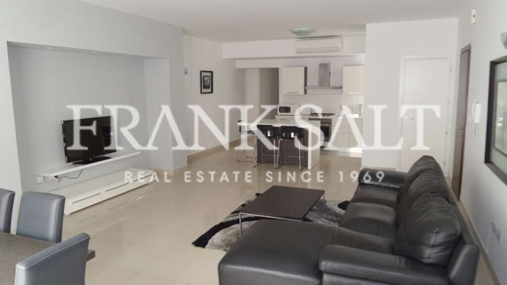 Apartamento de 3 dormitorios en Sliema, Malta No. 8532