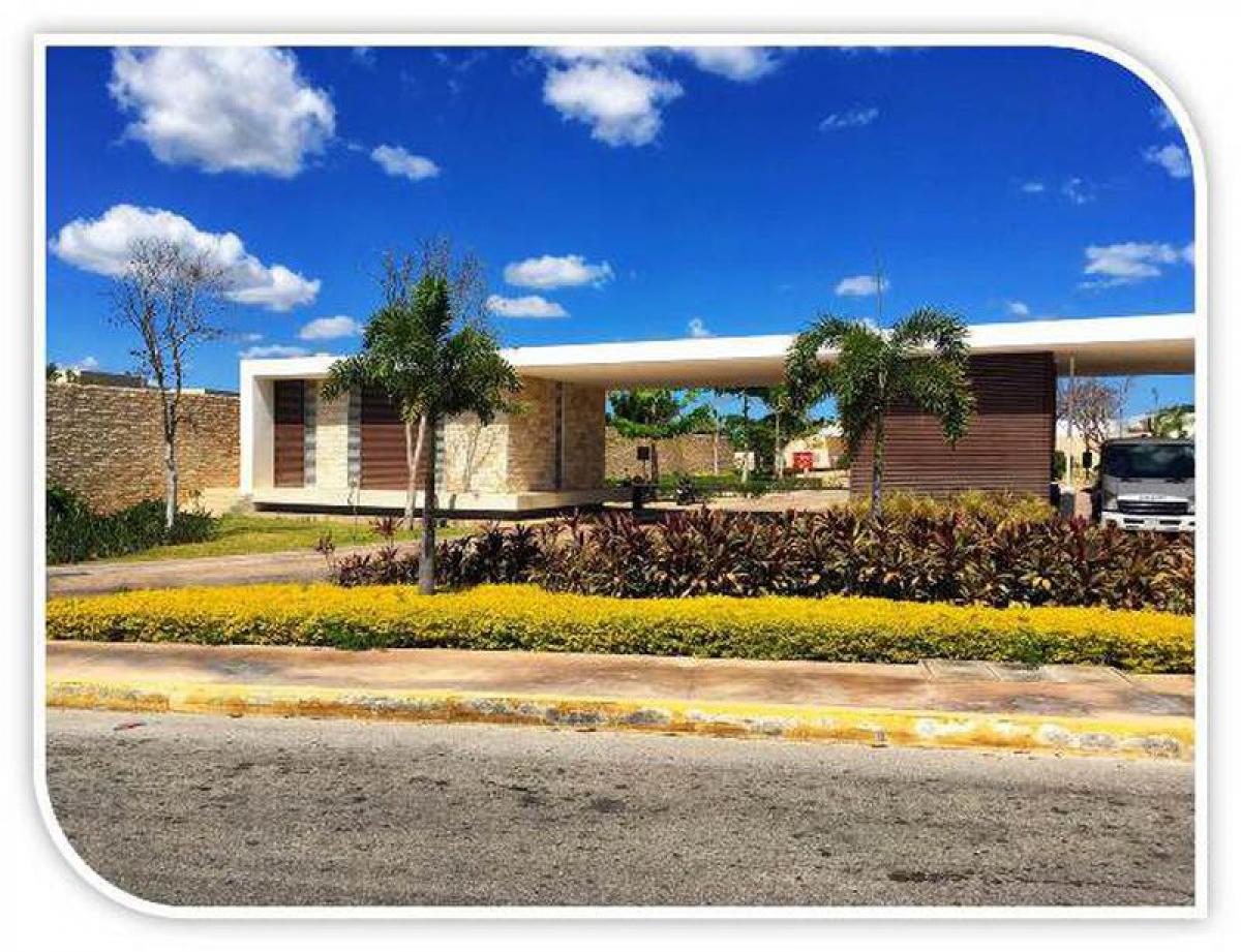 4 bedrooms House in Merida, Mexico No. 2549