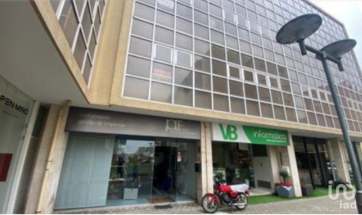 Gewerbliche Immobilie in Santo Tirso, Portugal 173m², Nr. 257710