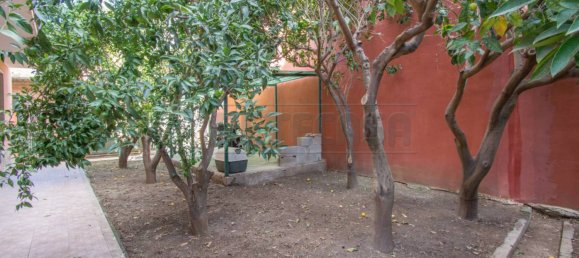 4 bedrooms House in Messina, Italy No. 141579 2