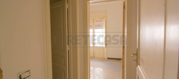 4 bedrooms House in Messina, Italy No. 141579 20