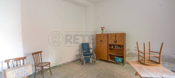 4 bedrooms House in Messina, Italy No. 141579 15