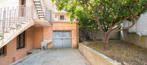 4 bedrooms House in Messina, Italy No. 141579 18