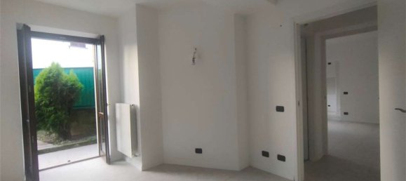 Apartamento de 2 habitaciónes en Lonate Ceppino, Italy No. 3408 13