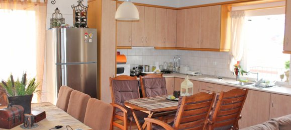 Здание с 8 спальнями в Лариса, Греция № 93303 27