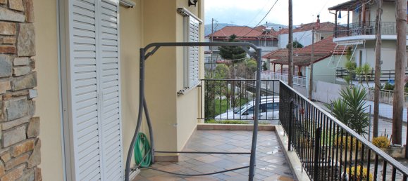 Здание с 8 спальнями в Лариса, Греция № 93303 5