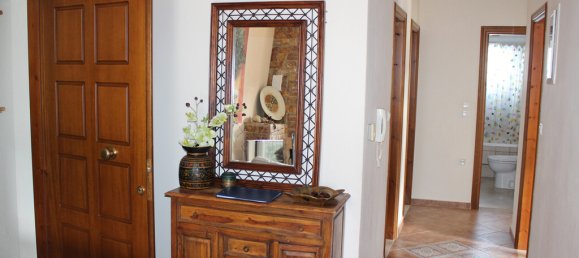 Здание с 8 спальнями в Лариса, Греция № 93303 18